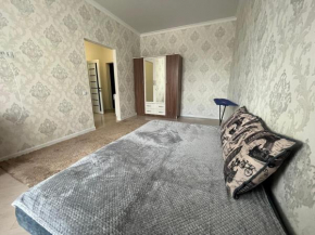 квартира в центре левого берега (Туран 46а)